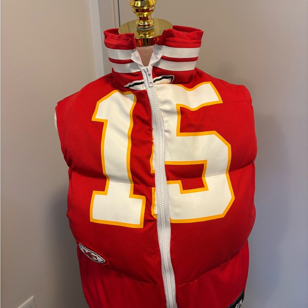 Super Bowl Chiefs Mahomes Red Puffer Vest with Number 16